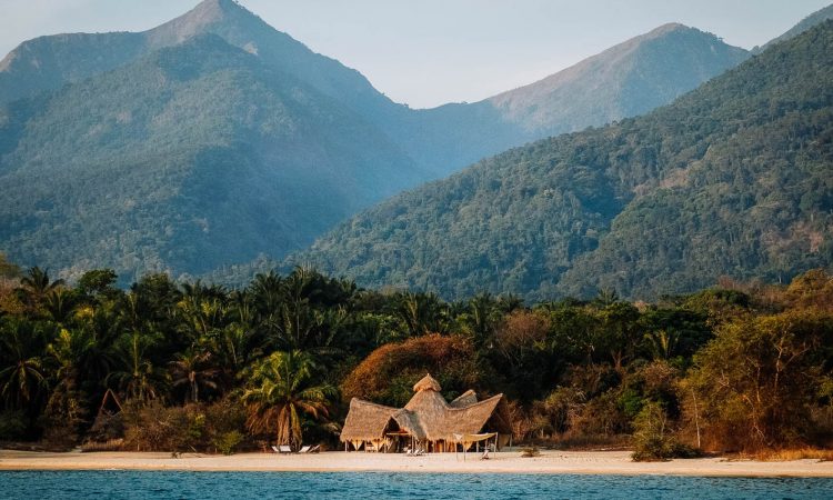 MAHALE MOUNTAINS NATIONAL PARK